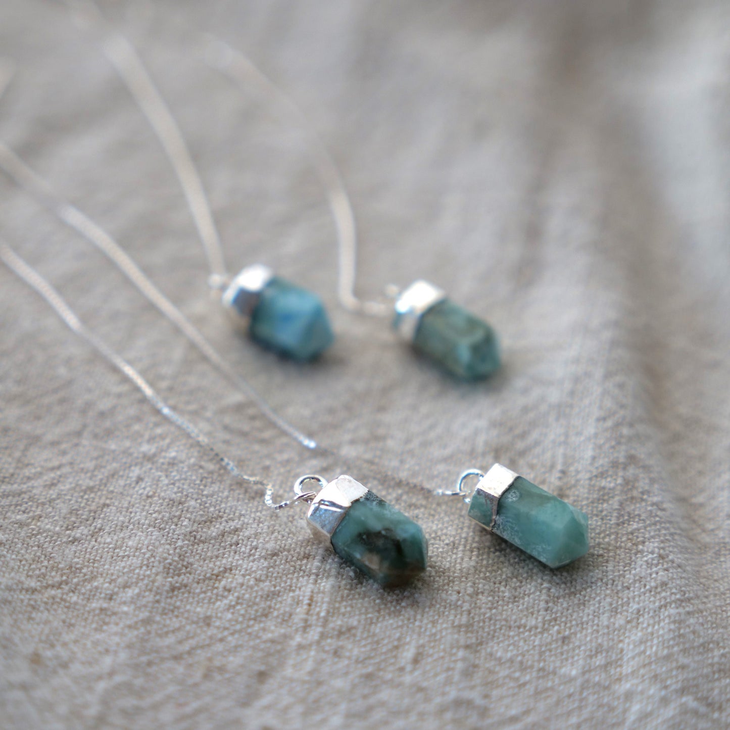 Larimar Point Ear Threads