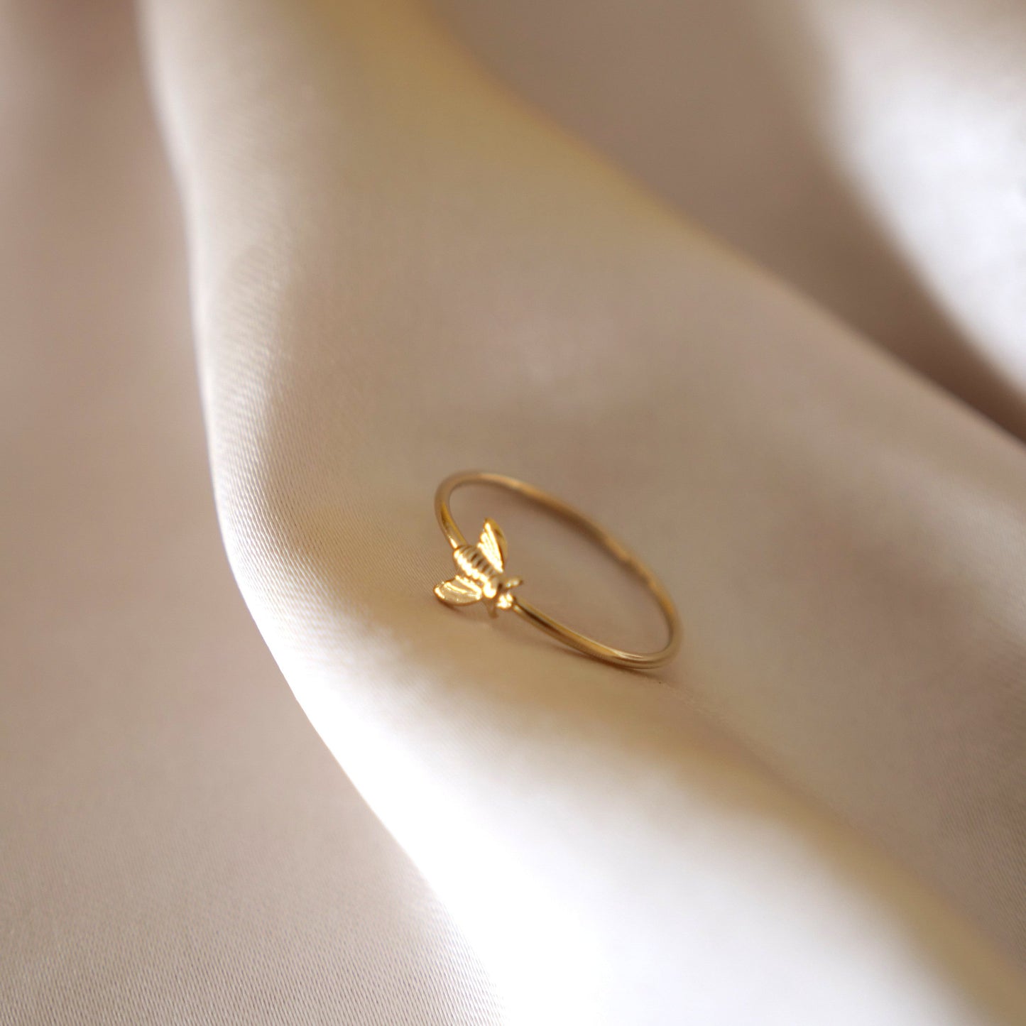 Honey Bee Ring