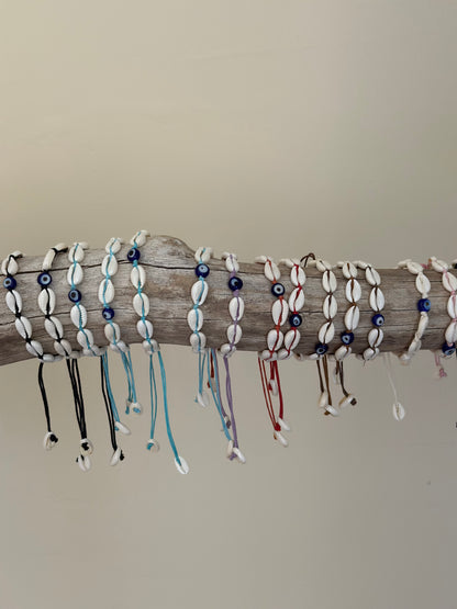 Shell tie bracelet