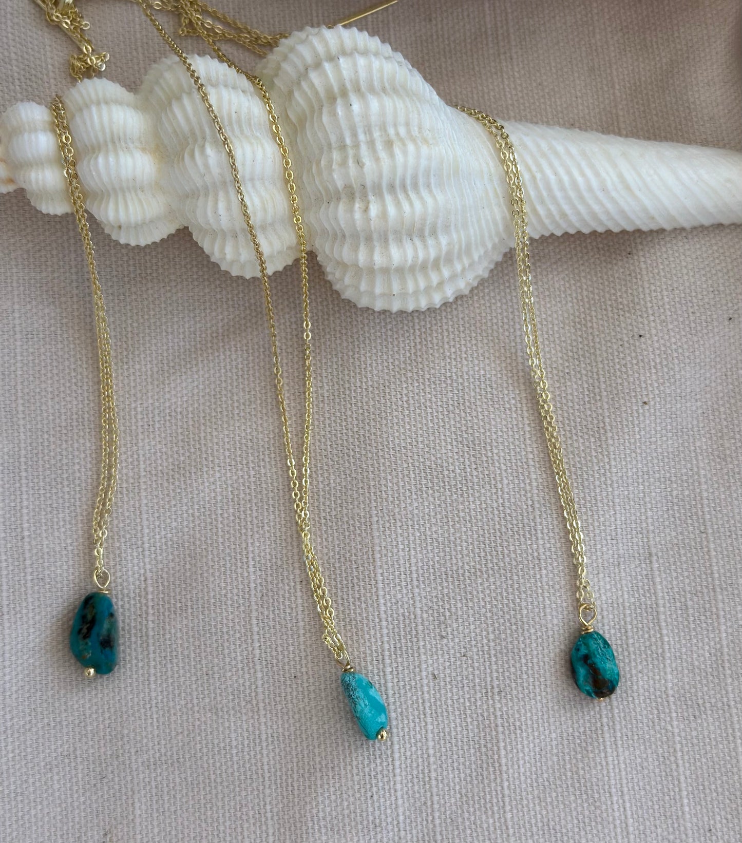 Chrysocolla droplet