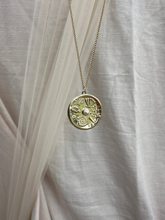 Gold coin ocean necklace