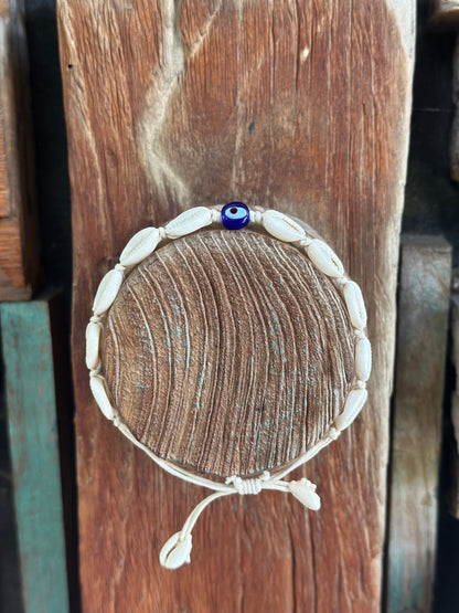 Shell tie bracelet