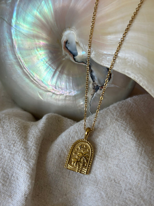 Palm Island necklace