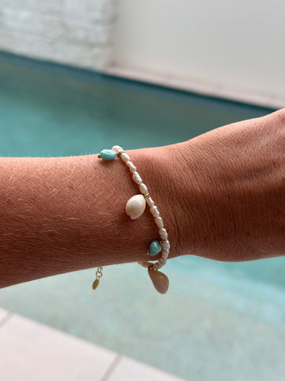 Pearl bracelet