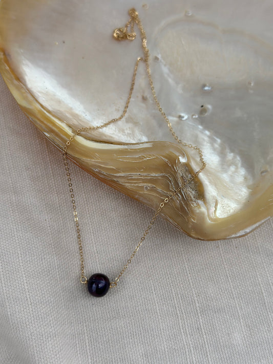Black Pearl Nacklace